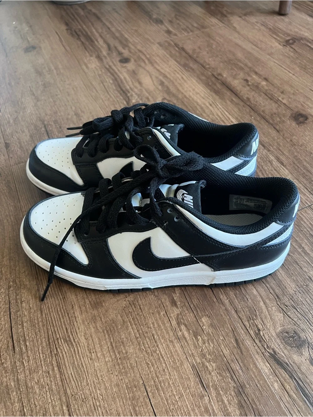 Nike Black and White Low-Top Sneakers with Swoosh